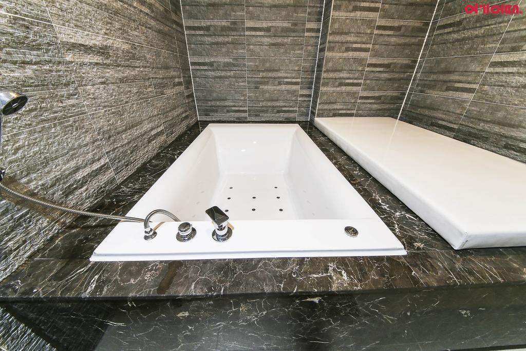 Dove Hotel Ulszan Kültér fotó
