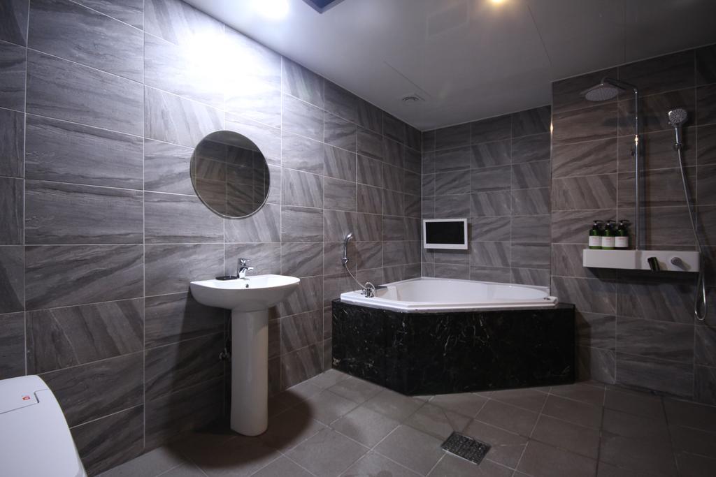 Dove Hotel Ulszan Kültér fotó